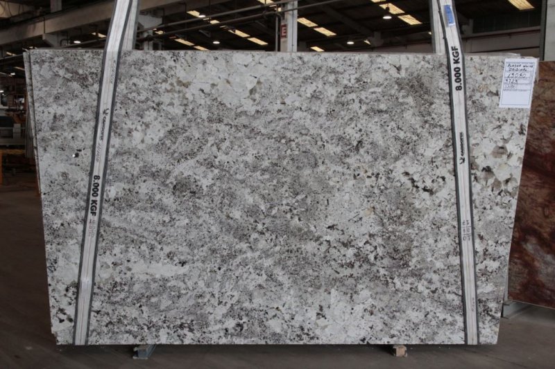 ALASKA WHITE 3cm 119" x 77"