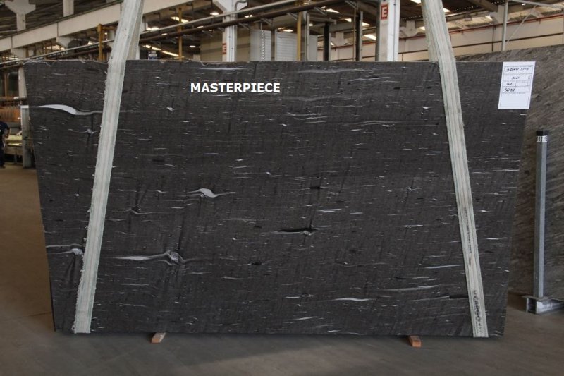 CYGNUS LEATHERED 3cm 116" x 69"