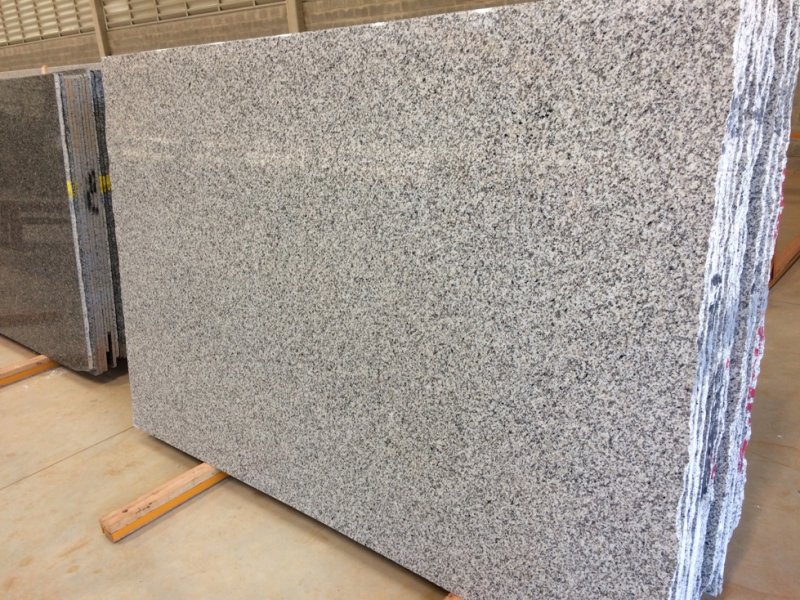 GENERIC WHITE 2cm 116" x 77"