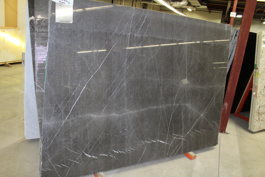 GRAFITE 2cm 105" x 75"