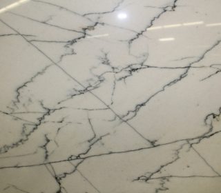 GIOTTO 3cm 129" x 78"