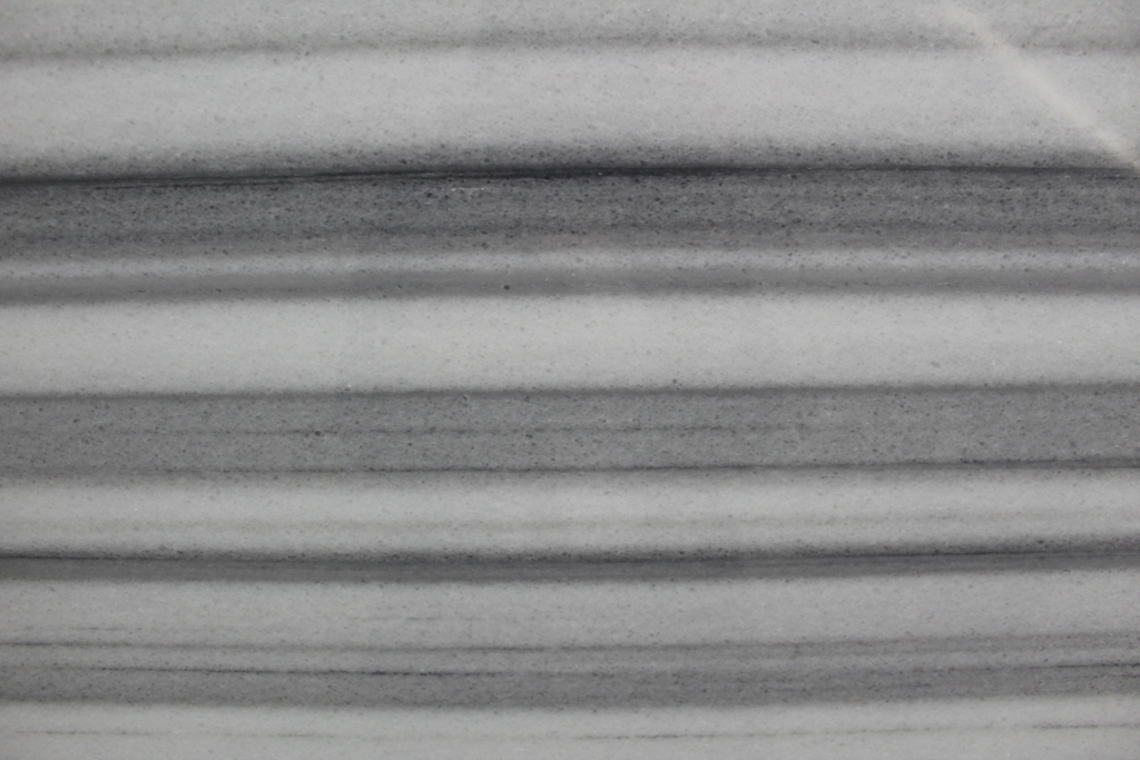 SILVER LEAF 2cm 114" x 63"