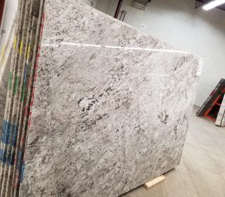 TAUPE WHITE 3cm 119" x 79"