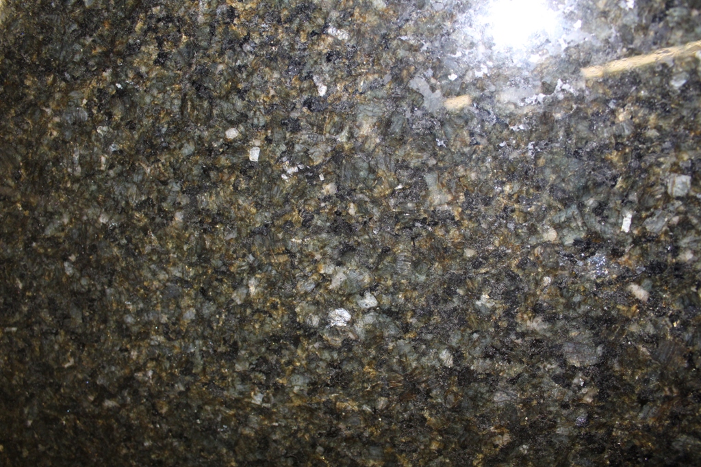 UBA TUBA 3cm 117" x 74"